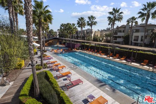 407-7100 Playa Vista Dr, Playa Vista, CA, 90094-2123 | Card Image