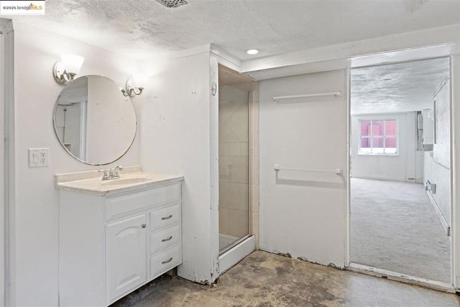 2441 Carleton St, House other with 3 bedrooms, 1 bathrooms and null parking in Berkeley CA | Image 32