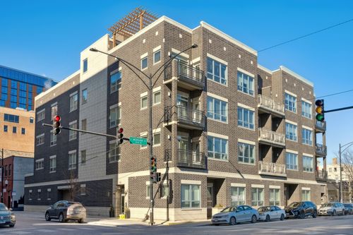 205-1002 Van Buren St, Chicago, IL, 60607-3037 | Card Image