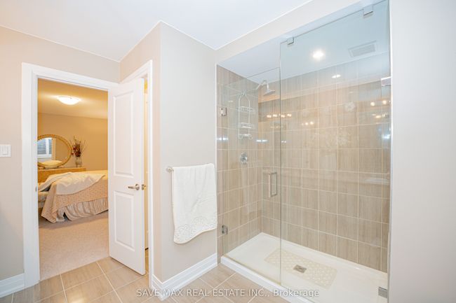 16 Casserley Cres, House other with 5 bedrooms, 5 bathrooms and 4 parking in Tottenham ON | Image 19