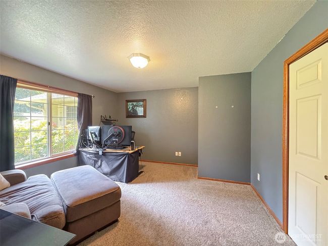 42 Charles Way, House other with 3 bedrooms, 2 bathrooms and 2 parking in Sequim WA | Image 14