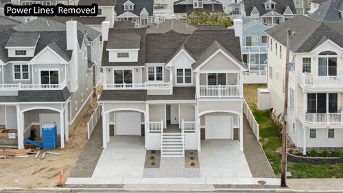 right-643 W Spruce Avenue, North Wildwood, NJ, 08260 | Card Image