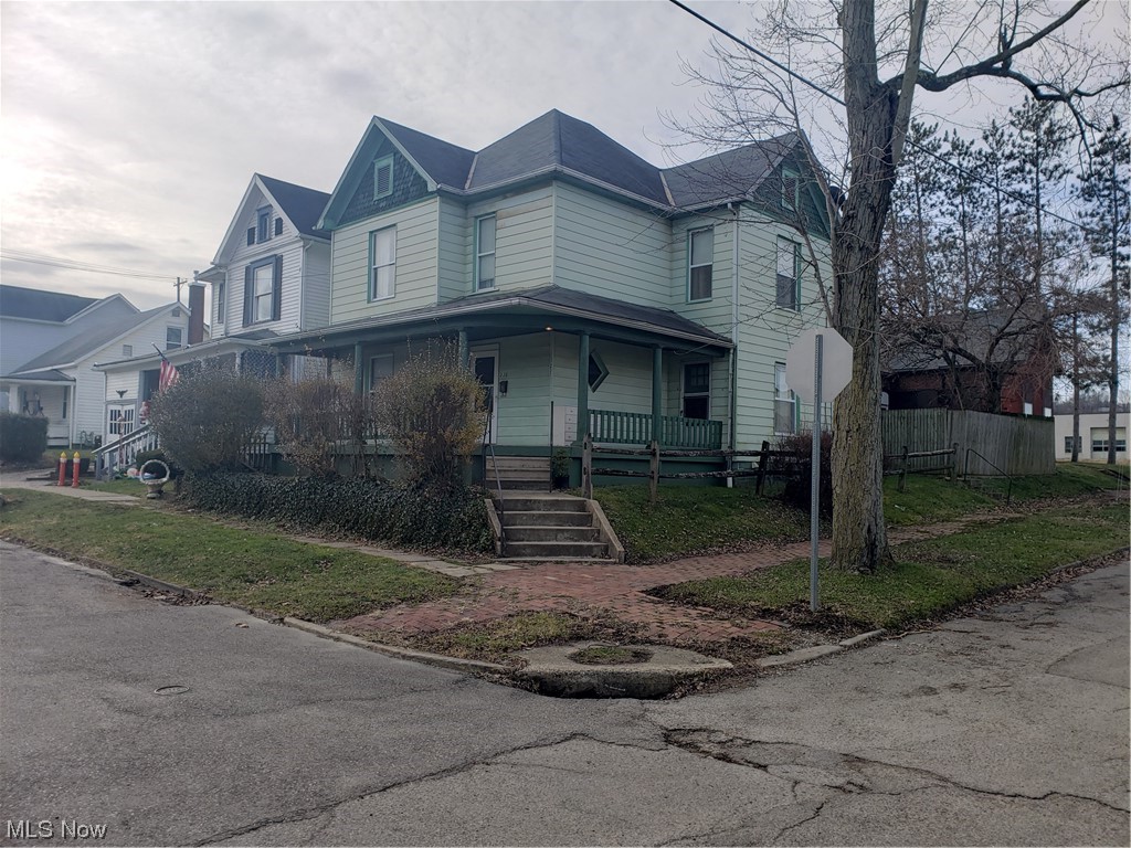 235 N 4 Th St, Leased in Cambridge - Zoocasa