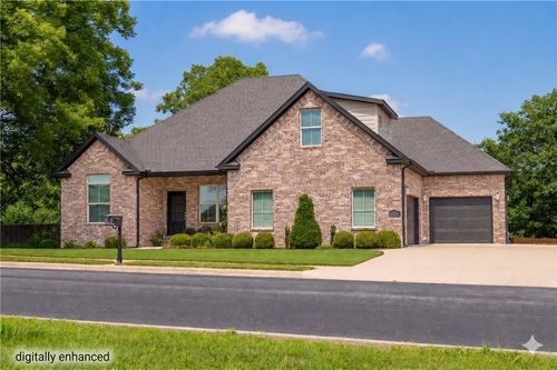 21796 Friendship View Dr, Springdale, AR, 72764-9012 | Card Image
