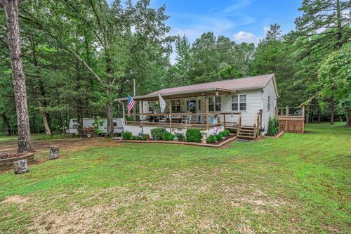 85 Nells Knob Cv, Bath Springs, TN, 38311-4221 | Card Image