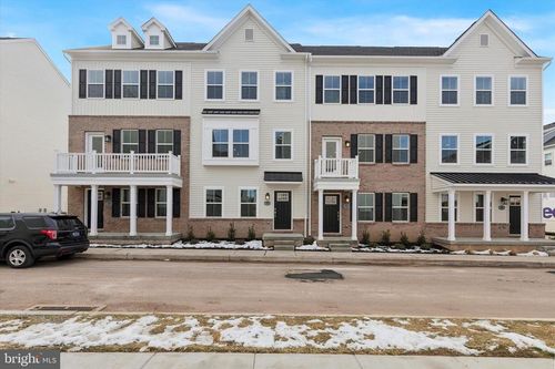 18 Anderson Dr, BRIDGEPORT, PA, 19405-1442 | Card Image