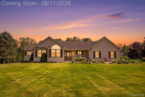 3789 Beckley Dr, Howell, MI, 48855-7319 | Card Image