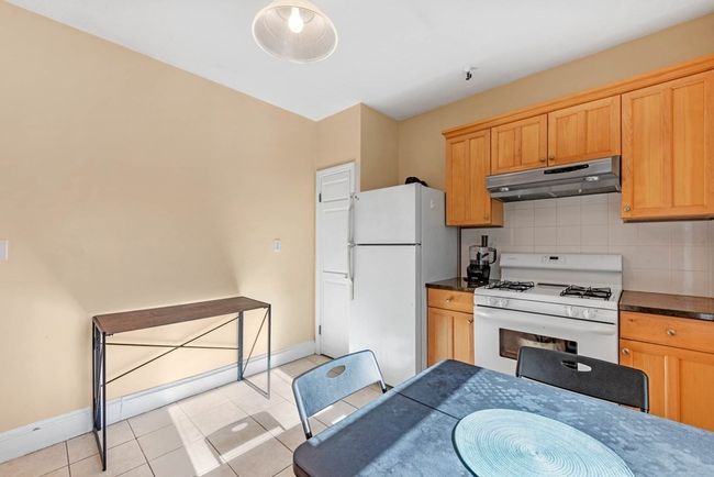 APT-33 - 1666 Commonwealth Ave, Condo with 1 bedrooms, 1 bathrooms and null parking in Boston MA | Image 10