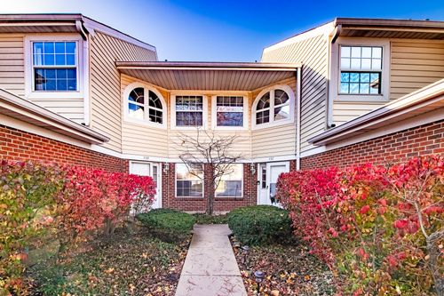 737 W Happfield Dr, Arlington Heights, IL, 60004-7139 | Card Image