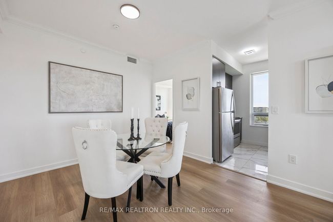 1005 - 1346 Danforth Rd, Condo with 3 bedrooms, 2 bathrooms and null parking in Toronto ON | Image 9