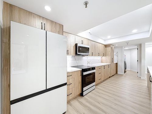 b-207-955 Egret Cir, Delray Beach, FL, 33444-7603 | Card Image