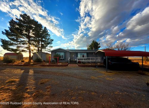 20 Avenida De Vista Rd, Roswell, NM, 88201-8831 | Card Image