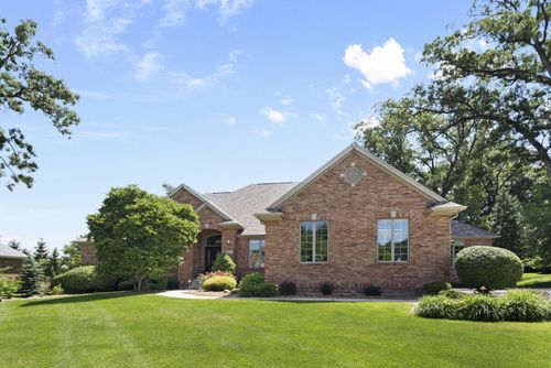 9771 Rambling Rose Ln, Saint John, IN, 46373-9037 | Card Image