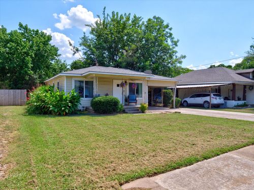 626 E South St, Whitesboro, TX, 76273-2309 | Card Image