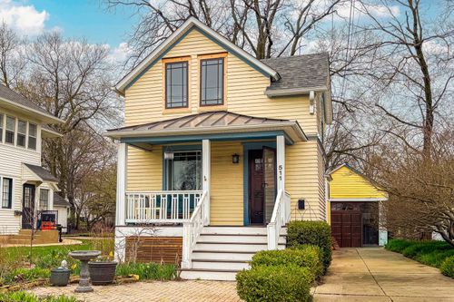 511 Houston St, Batavia, IL, 60510-1841 | Card Image