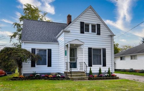 1575 Lander Rd, Mayfield Heights, OH, 44124-3336 | Card Image