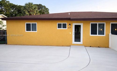 1332 Nw 7th Pl, Fort Lauderdale, FL, 33311 | Card Image