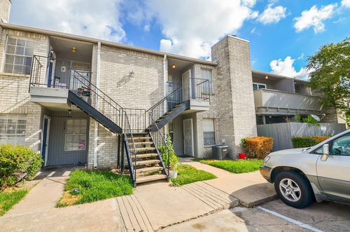apt-702-9700 Leawood Blvd, Houston, TX, 77099-2658 | Card Image
