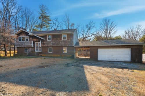 11 Mark Ter, Newfoundland, NJ, 07435-1428 | Card Image