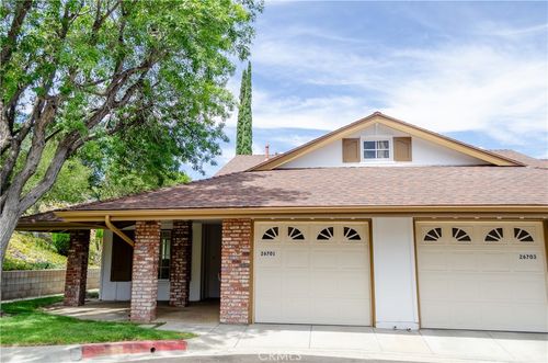 26701 Oak Branch Cir, Newhall, CA, 91321-1426 | Card Image