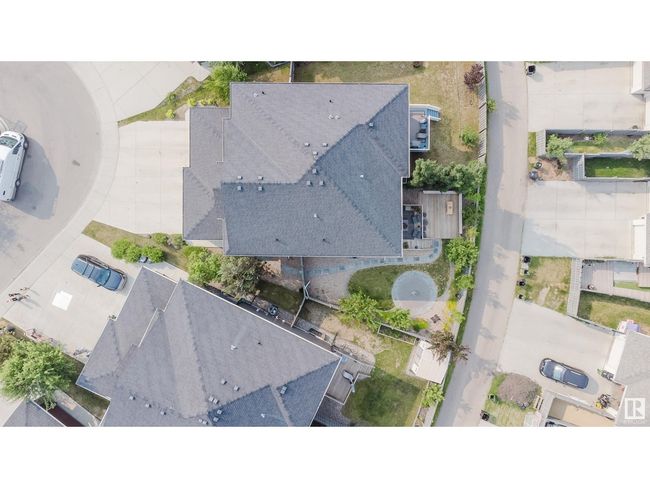 1109 176 St Sw, Home with 3 bedrooms, 3 bathrooms and 4 parking in Edmonton AB | Image 63