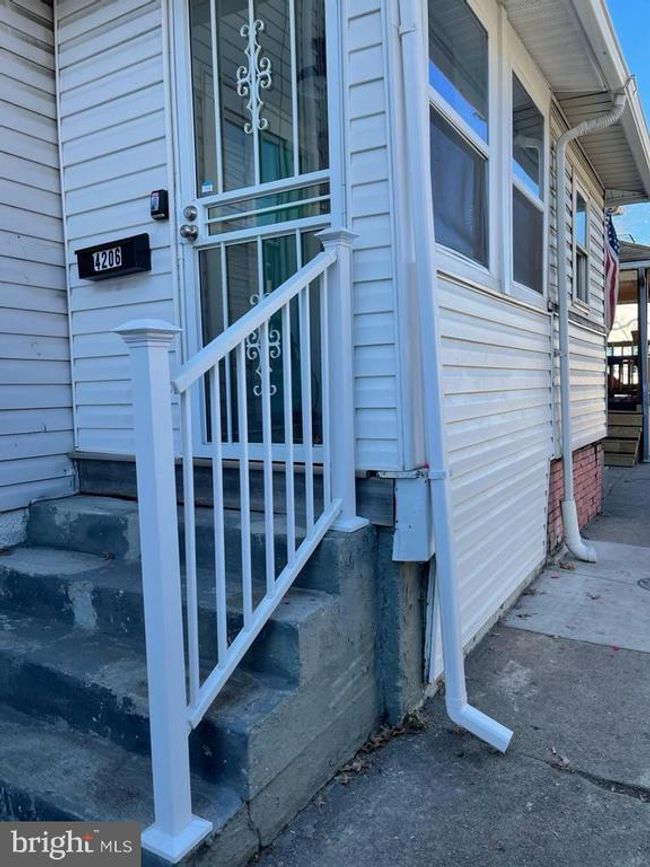 4206 Grace Ct, Townhouse with 2 bedrooms, 1 bathrooms and null parking in BALTIMORE MD | Image 12