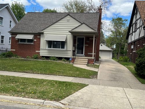 310 Albany St, Ferndale, MI, 48220-3329 | Card Image