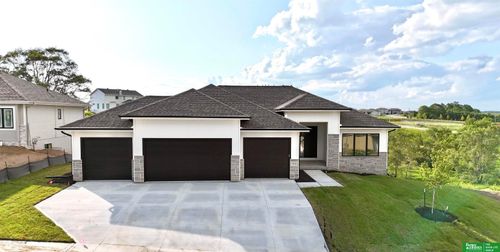 10110 Laramie St, Papillion, NE, 68046-7039 | Card Image