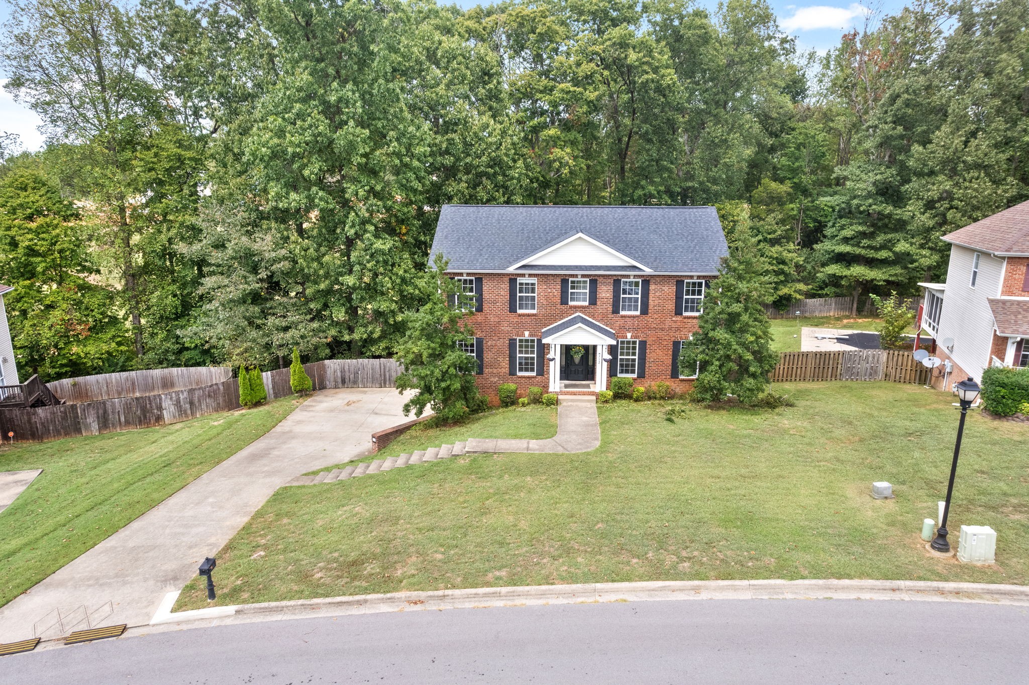Forrest Cove Ct, Clarksville, TN 37040