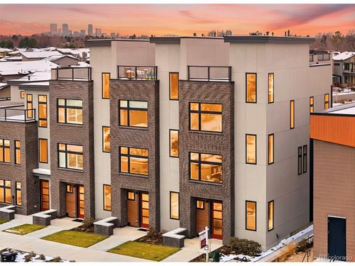 6971 E Lowry Blvd, Denver, CO, 80230-6741 | Card Image