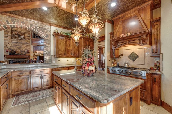 725 Locust Dr, House other with 5 bedrooms, 6 bathrooms and null parking in Oak Leaf TX | Image 15