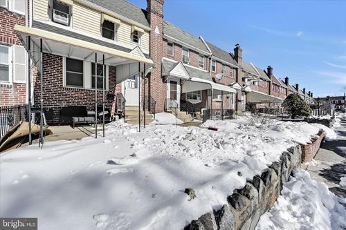 217 E Greenwood Ave, LANSDOWNE, PA, 19050-1707 | Card Image