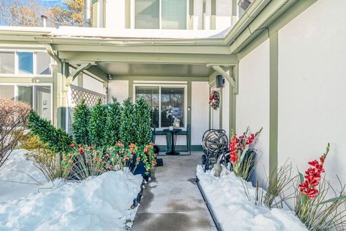 97 Drexelgate Ct, Middle Island, NY, 11953-1607 | Card Image