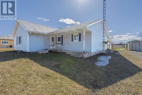 4530 Marshall Road, Niagara Falls (Lyons Creek), ON, L2E6S6 | Card Image