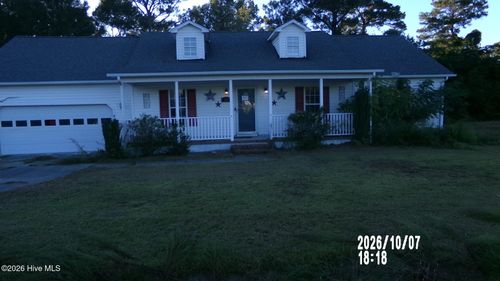 104 Goldie Ln, Beulaville, NC, 28518-7635 | Card Image