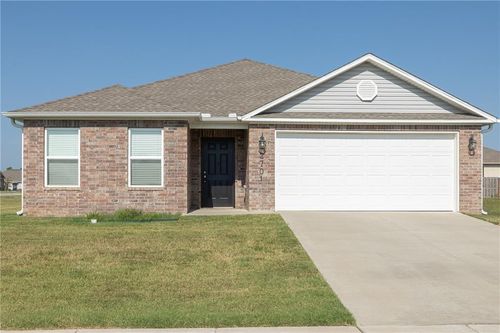 2701 Bauer St, Pea Ridge, AR, 72751-7011 | Card Image