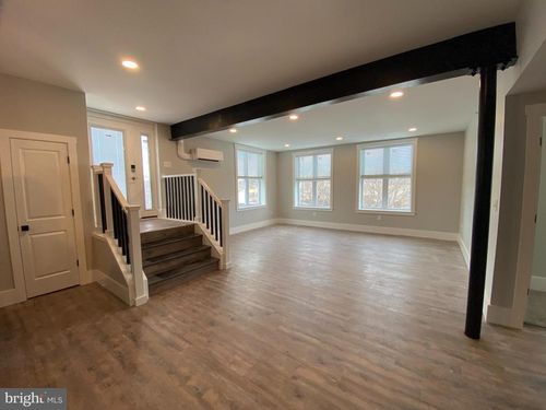 3-219 N Hanover St, CARLISLE, PA, 17013-2424 | Card Image