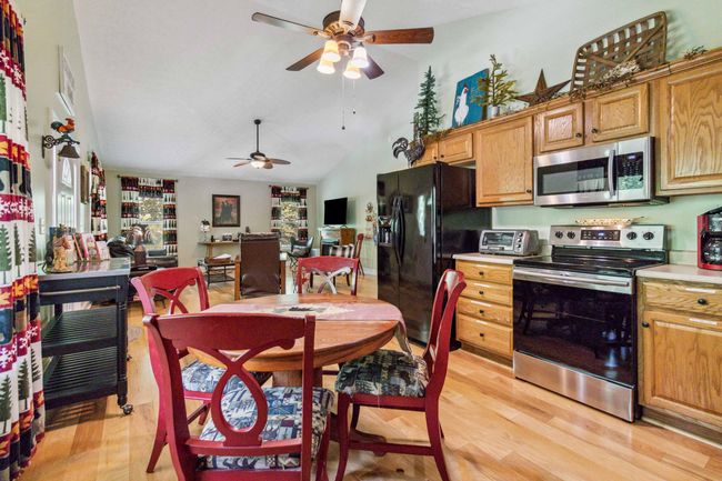 211 Stoneybrook Rd, House other with 2 bedrooms, 2 bathrooms and null parking in Burnside KY | Image 9