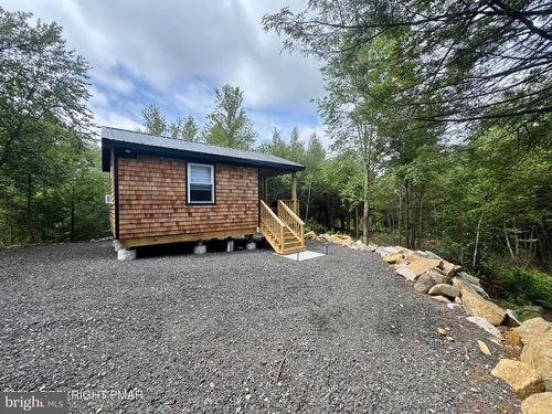 0 Co Line &Amp; Lr 45052, KUNKLETOWN, PA, 18058 | Card Image