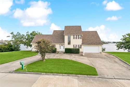 277 Moonraker Dr, Slidell, LA, 70458-5524 | Card Image