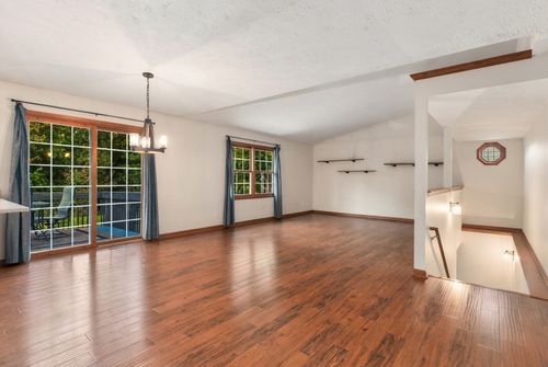 8704 Sunset Drive, BYRON, IL, 61010 | Card Image