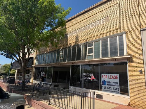 703 3rd Ave, West Point, GA, 31833-1527 | Card Image