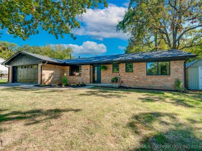 2727 E 7th Street, House other with 3 bedrooms, 2 bathrooms and null parking in Ada OK | Image 1