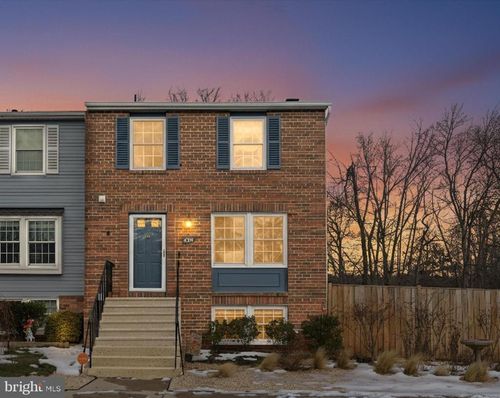 5211 Pleasure Cove Ct, ALEXANDRIA, VA, 22315-3920 | Card Image