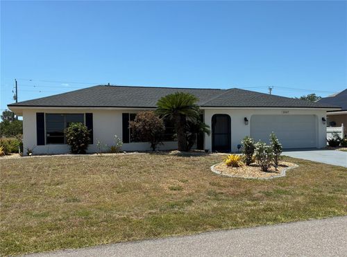 2067 Newcastle Ln, Punta Gorda, FL, 33983-8658 | Card Image