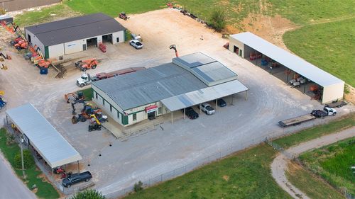 244 W H Brown Rd, Russellville, KY, 42276-8523 | Card Image