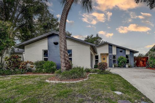 10900 65th Way N, PINELLAS PARK, FL, 33782-2441 | Card Image