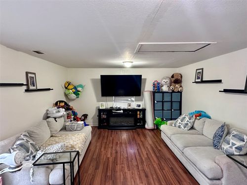 5032 Goodman Ave, Fort Worth, TX, 76107-7118 | Card Image
