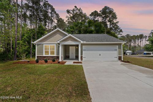 2573 Provence Dr Se, Bolivia, NC, 28422-7486 | Card Image