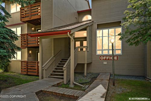 unit-b306-9715 Independence Dr, Anchorage, AK, 99507-4486 | Card Image